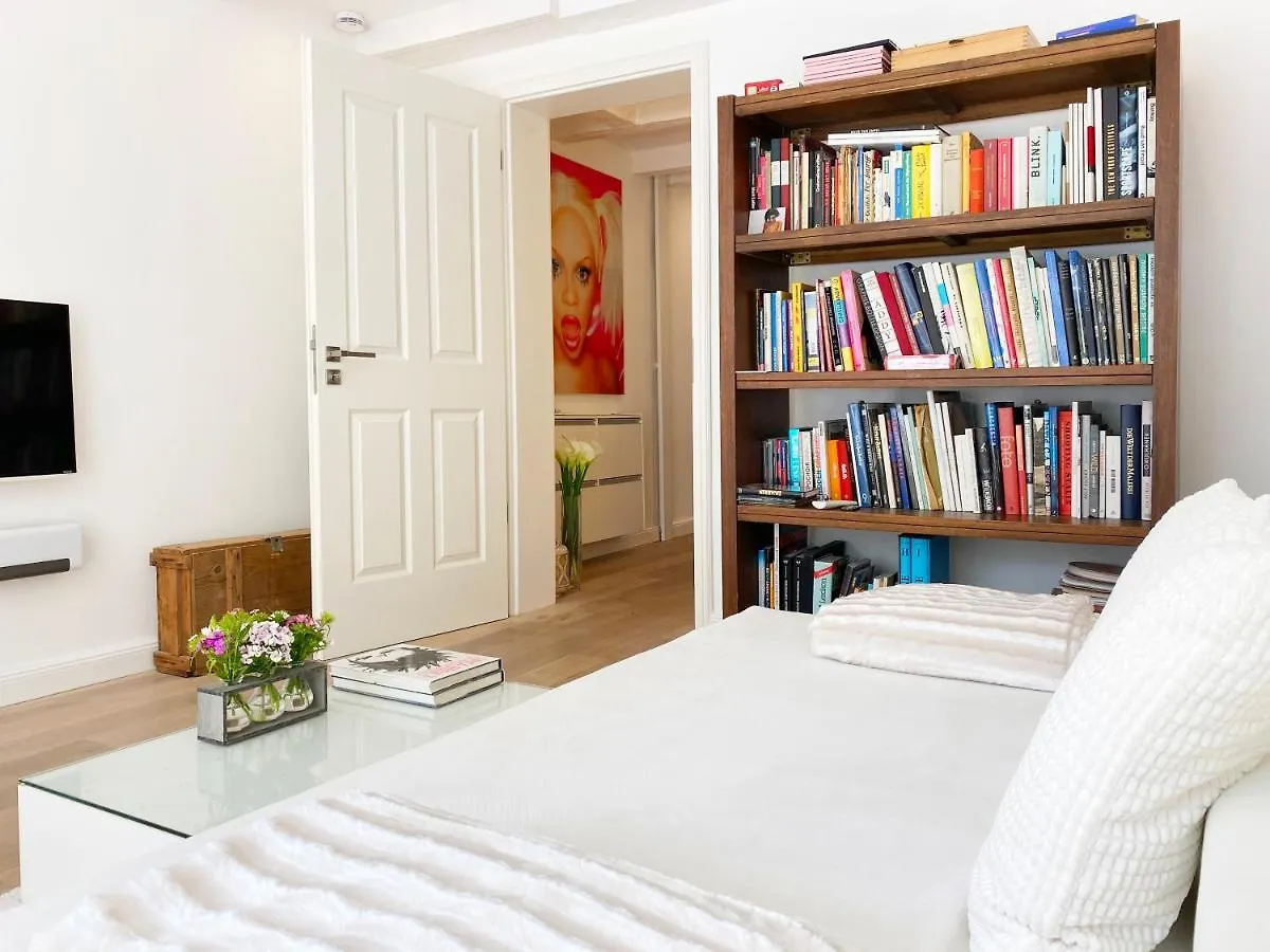 White Apartment هامبورغ ألمانيا